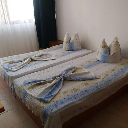 уют 3* 圣弗拉斯